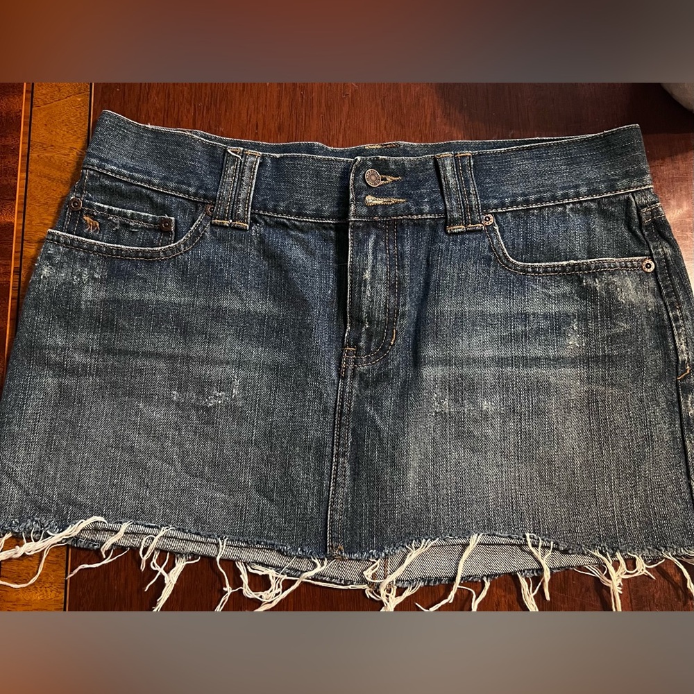 Y2K Abercrombie & Fitch Rhinestone Denim Mini Skirt Size 8 - Picture 4 of 11